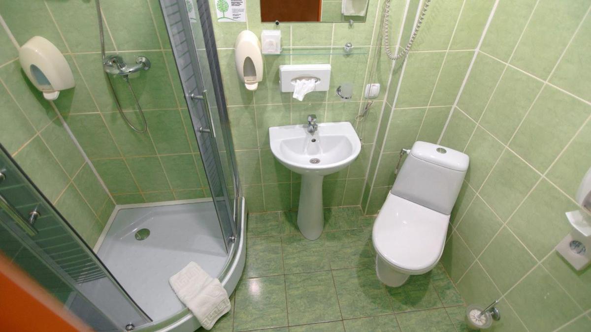 Optima Kropyvnytskyi Hotel Buitenkant foto