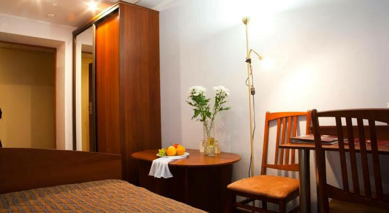 Optima Kropyvnytskyi Hotel Buitenkant foto